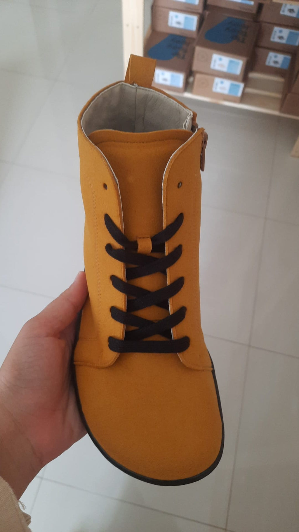 Botas Barefoot de adulto - Coqueflex Suede Micro cor Mostaza