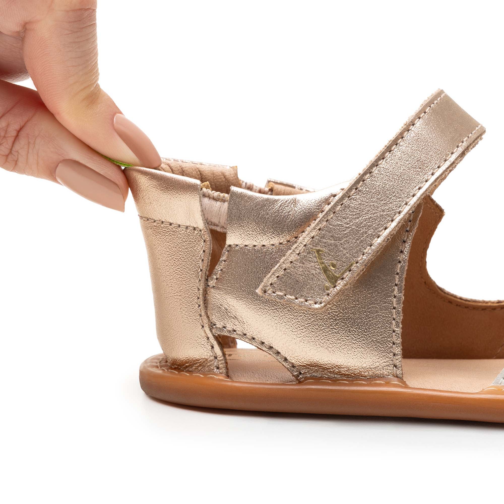 Sandálias Respeitadoras do Pé da Criança TIP TOEY JOEY - TOUCAN