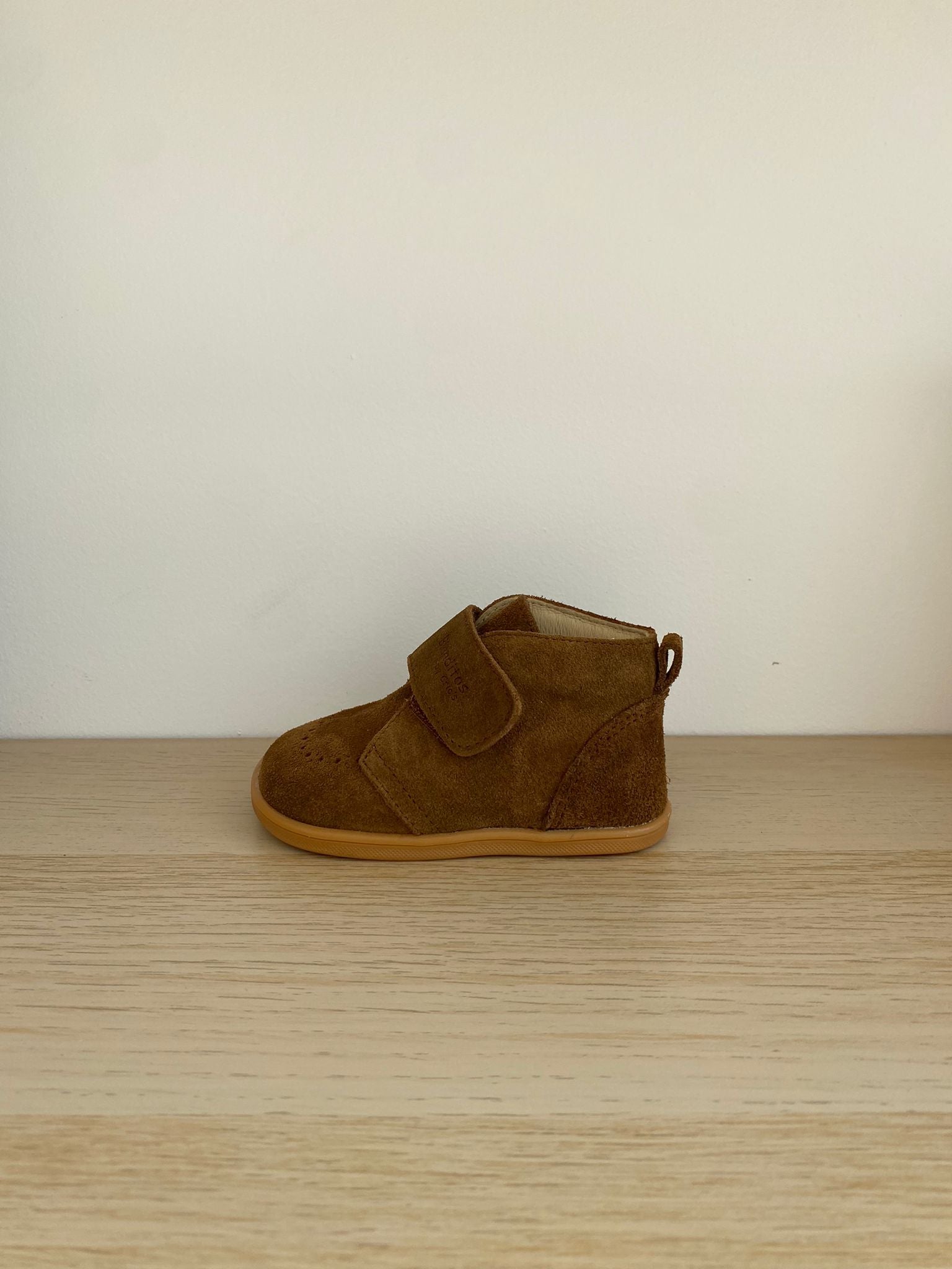 Botas Respeitadoras do Pezinho da Criança - Blanditos Dallas Cuero