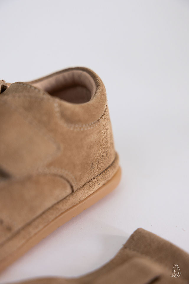 Carneirinha Respeitadora do Pezinho da Criança - Rooties PiuPiu Areia