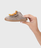 Pantufas Respeitadores do Pezinho da Criança - Igor Homie Leão Taupe