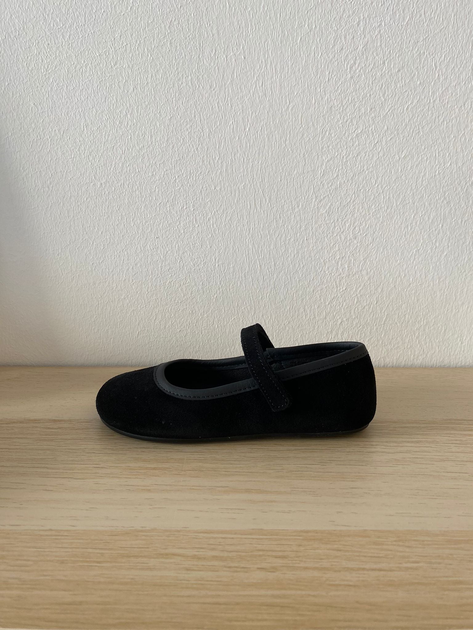 Sabrina Respeitadora do pezinho da criança - Blanditos Ballet Preto
