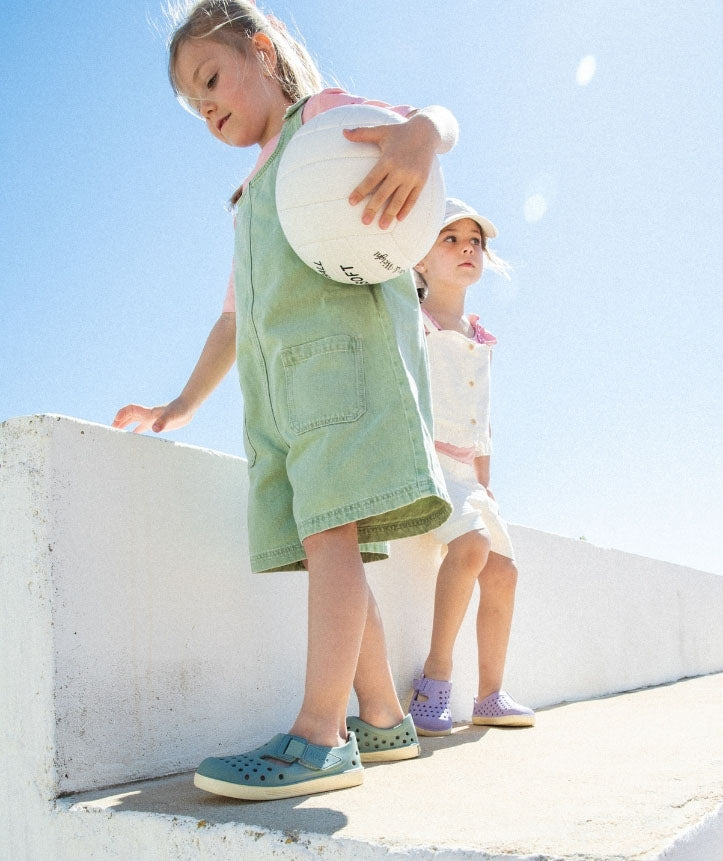 Igor Lonas Respeitadoras do Pezinho da Criança - Igor Canvas Pepito Sandalias_de_Praia_Barefoot_Igor_Malibu_Madali_12