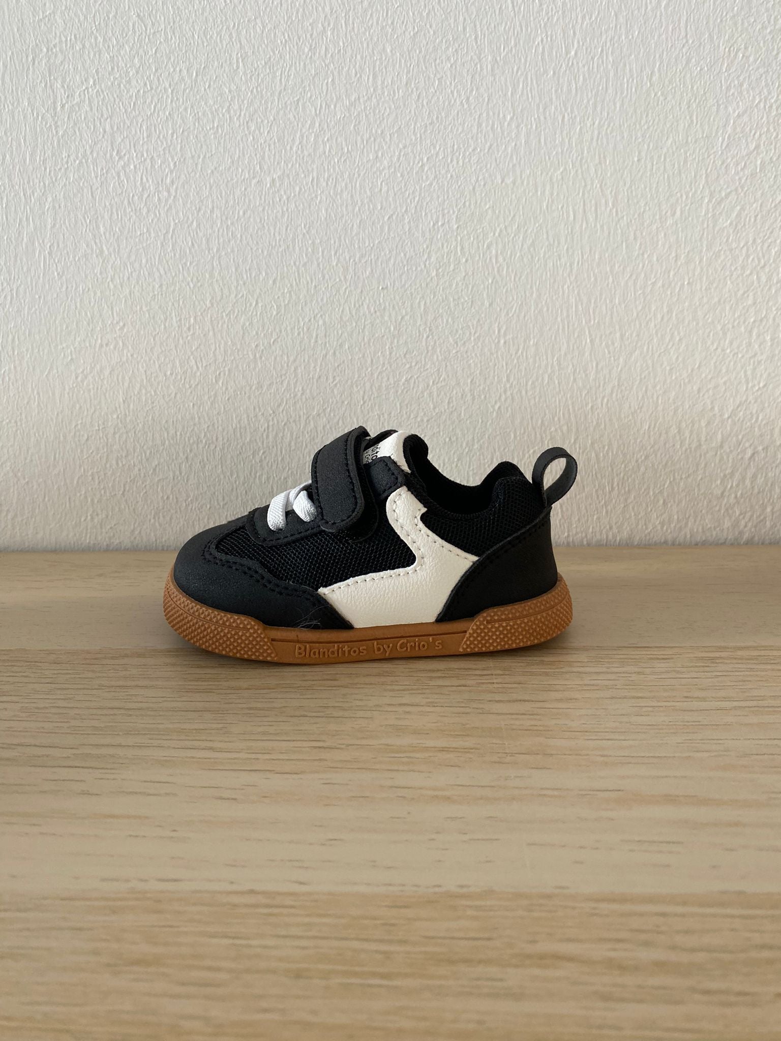 Ténis Desportivos Respeitadores do Pezinho da Criança - Blanditos Flash Vegano Preto