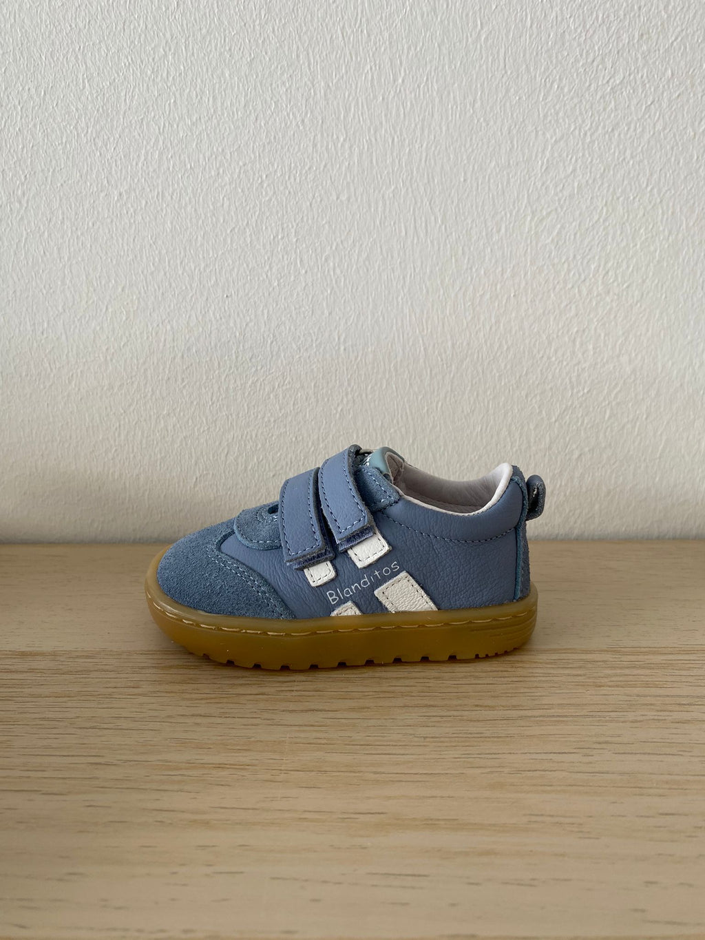 Ténis Desportivos Respeitadores do Pezinho da Criança - Blanditos Lisboa Azul