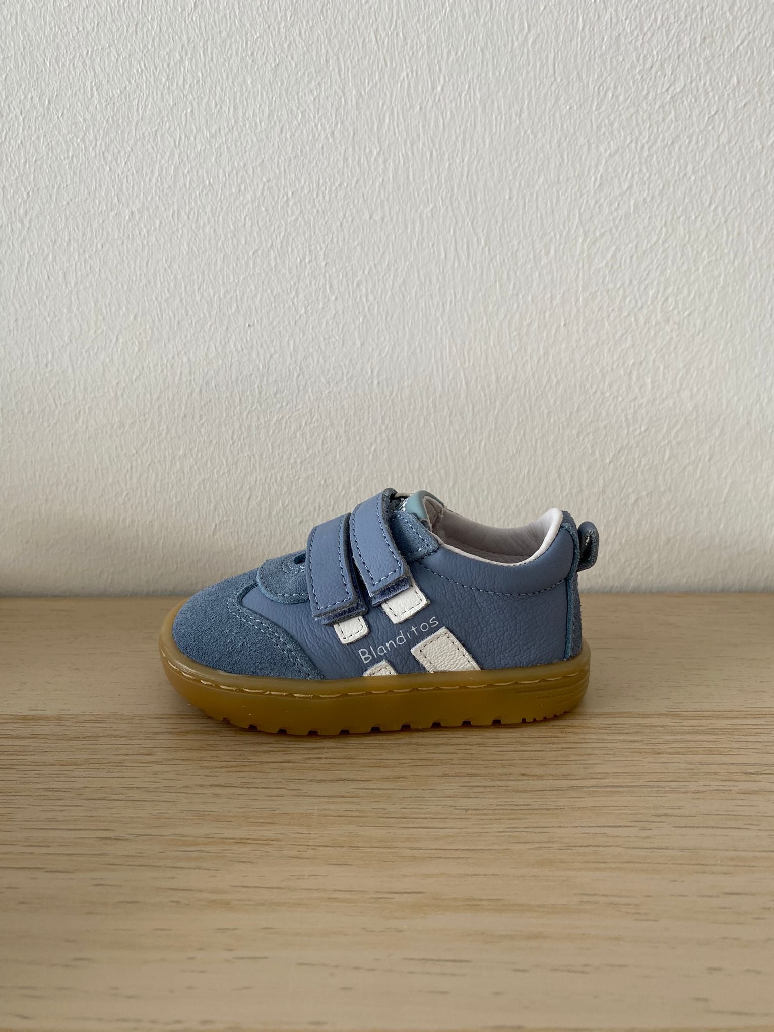 Ténis Desportivos Respeitadores do Pezinho da Criança - Blanditos Lisboa Azul