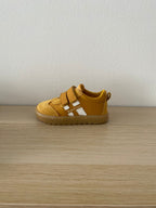 Blanditos by Crio's Ténis Desportivos Respeitadores do Pezinho da Criança - Blanditos Lisboa Ocre Ocre Tenis_desportivos_Blanditos_Lisboa_Ocre_Madali_1