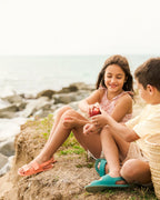 Muris Sandálias de Praia Barefoot Criança - Muris Aruba Junior muris_product_aruba_mini_tile_lifestyle_2